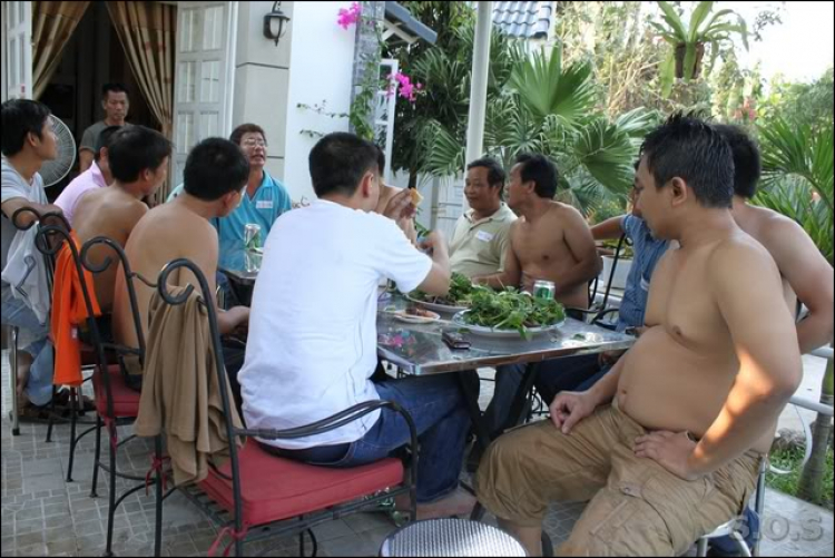 Hình ảnh họp mặt tân niên tại Hoàng Thái Bảo Hình ảnh họp mặt tân niên tại Hoàng Thái Bảo
