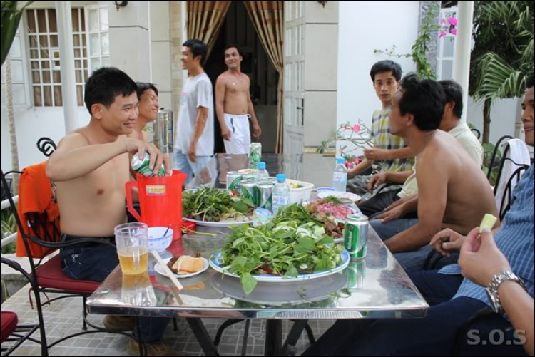 Hình ảnh họp mặt tân niên tại Hoàng Thái Bảo Hình ảnh họp mặt tân niên tại Hoàng Thái Bảo