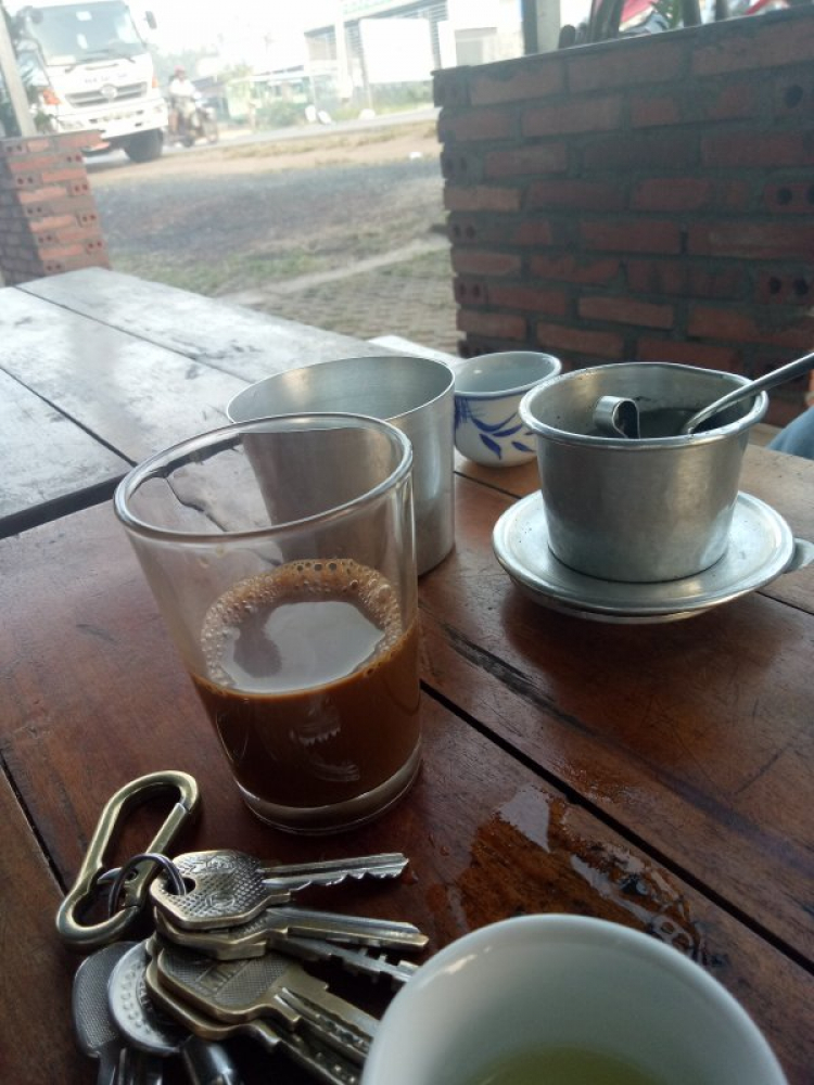 Em đang ở Tây Phi - Bờ Biển Ngà Em đang ở Tây Phi - Bờ Biển Ngà
