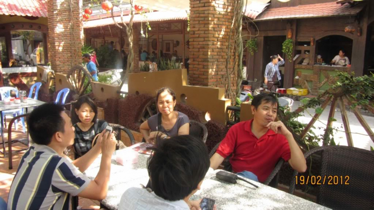 Lễ viếng Chùa Bà - Châu Đốc ngày 18/02/2012 (27 tháng giêng Nhâm Thin ) Lễ viếng Chùa Bà - Châu Đốc ngày 18/02/2012 (27 tháng giêng Nhâm Thin )