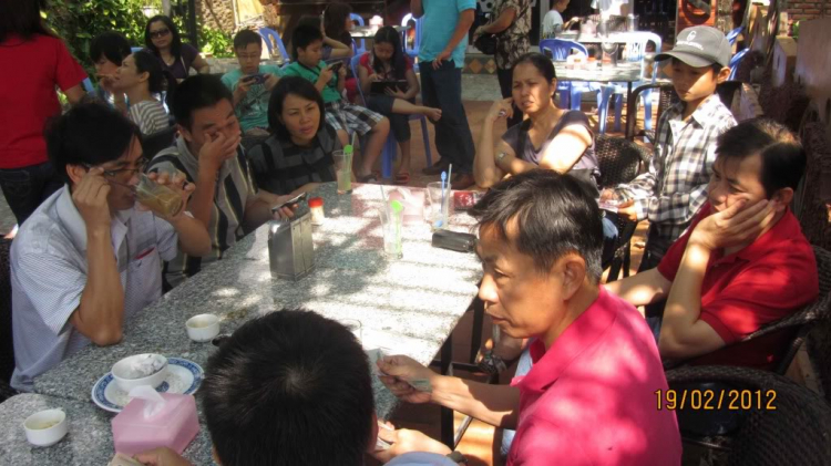 Lễ viếng Chùa Bà - Châu Đốc ngày 18/02/2012 (27 tháng giêng Nhâm Thin ) Lễ viếng Chùa Bà - Châu Đốc ngày 18/02/2012 (27 tháng giêng Nhâm Thin )