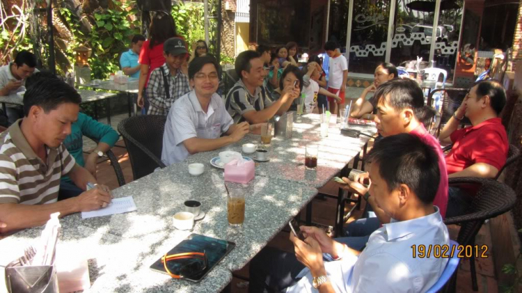 Lễ viếng Chùa Bà - Châu Đốc ngày 18/02/2012 (27 tháng giêng Nhâm Thin ) Lễ viếng Chùa Bà - Châu Đốc ngày 18/02/2012 (27 tháng giêng Nhâm Thin )
