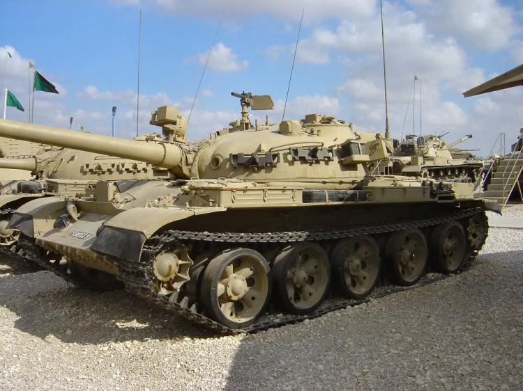 Kính thưa Tanks Kính thưa Tanks