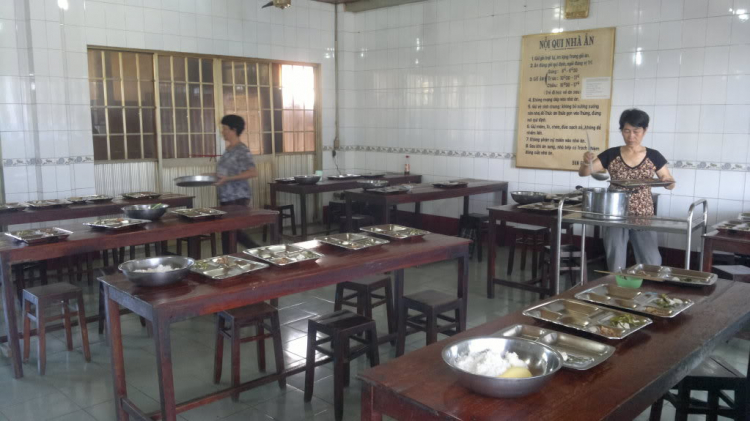 Lễ viếng Chùa Bà - Châu Đốc ngày 18/02/2012 (27 tháng giêng Nhâm Thin ) Lễ viếng Chùa Bà - Châu Đốc ngày 18/02/2012 (27 tháng giêng Nhâm Thin )