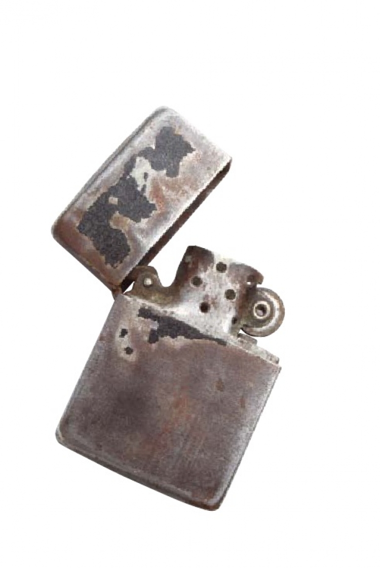 Mời bạn làm quen với Zippo.