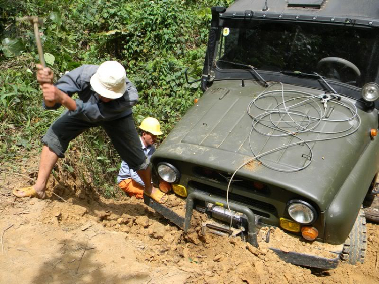 NGẨU HỨNG TIỀN TRẠM KALA CÙNG UAZ