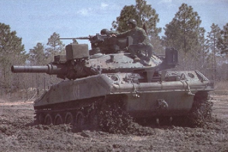 Kính thưa Tanks Kính thưa Tanks