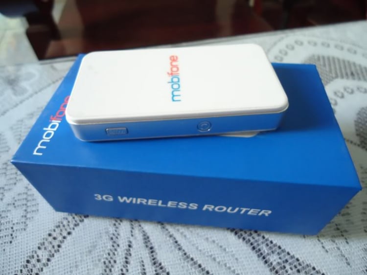 Mang Internet lên xe với Wireless router 3G CNET CQR-981