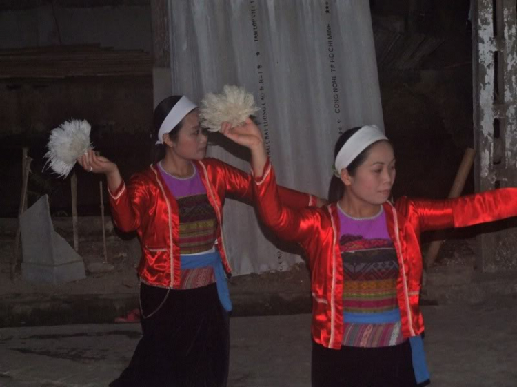 Xuân Nhâm Thìn ăn chơi du ký Xuân Nhâm Thìn ăn chơi du ký