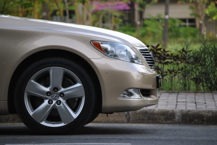 Lexus LS430, LS460/L, LS600h/L - Im Lặng Là Vàng Lexus LS430, LS460/L, LS600h/L - Im Lặng Là Vàng