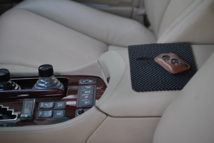 Lexus LS430, LS460/L, LS600h/L - Im Lặng Là Vàng Lexus LS430, LS460/L, LS600h/L - Im Lặng Là Vàng