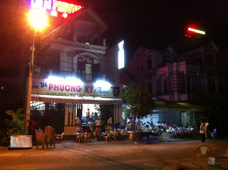 Nơi giao lưu, họp mặt và các hoạt động vui chơi của S.O.S Nơi giao lưu, họp mặt và các hoạt động vui chơi của S.O.S