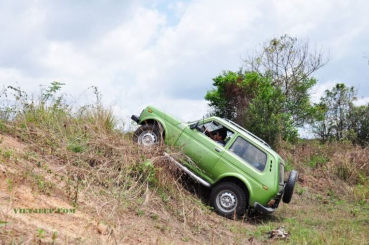 Lada Niva - Russian Range Rover (Phần 4)