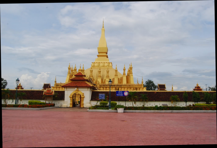 10 Ngày ở Viengtiane, LuangPrabang, Cánh Đồng Chum và những cung đường thượng Lào