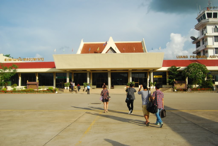 10 Ngày ở Viengtiane, LuangPrabang, Cánh Đồng Chum và những cung đường thượng Lào