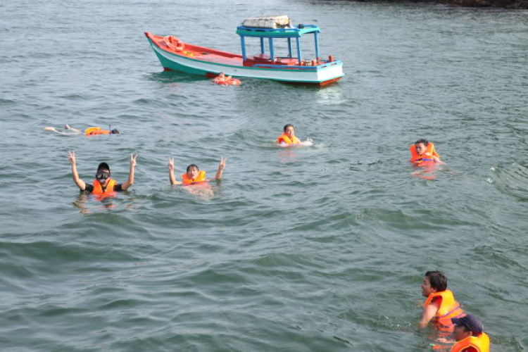 Tiền trạm Kiên Giang: 1 ngày làm Robinson trên hoang đảo!