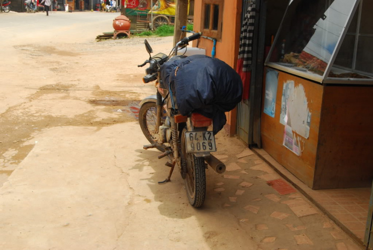 10 Ngày ở Viengtiane, LuangPrabang, Cánh Đồng Chum và những cung đường thượng Lào