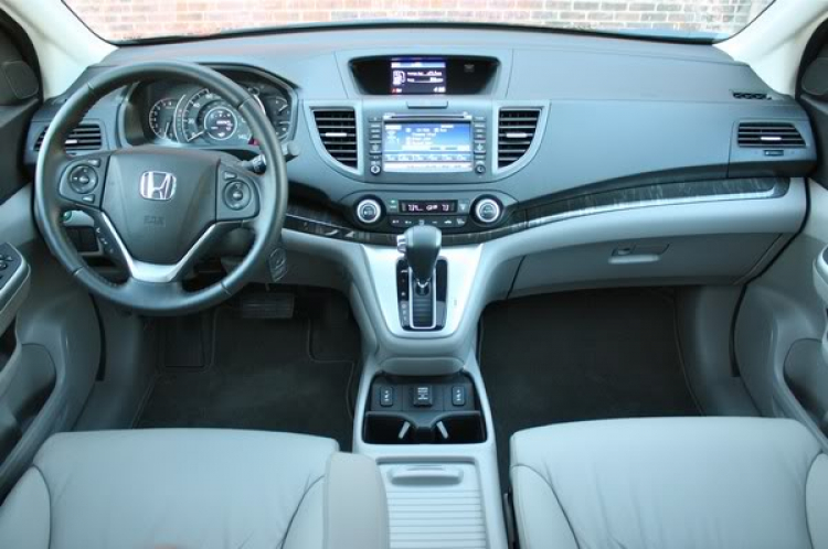 ĐỐI THỦ CỦA HONDA CR-V TẠI TPHCM XUẤT HIỆN