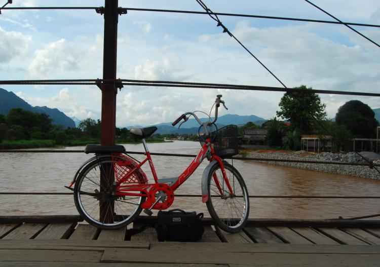 10 Ngày ở Viengtiane, LuangPrabang, Cánh Đồng Chum và những cung đường thượng Lào