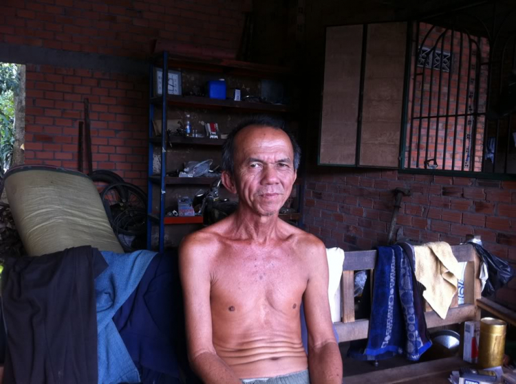S.O.S - Thông tin về các gara cứu hộ, sửa xe, vá xe di động trên toàn quốc! S.O.S - Thông tin về các gara cứu hộ, sửa xe, vá xe di động trên toàn quốc!