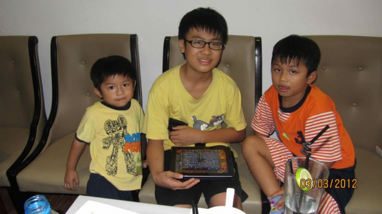 CHÚC MỪNG NGÀY PHỤ NỮ 8/3 VÀ SINH NHÂT T. V SFC THÁNG 3 CHÚC MỪNG NGÀY PHỤ NỮ 8/3 VÀ SINH NHÂT T. V SFC THÁNG 3