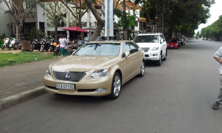 Lexus LS430, LS460/L,  LS600h/L - Im Lặng Là Vàng