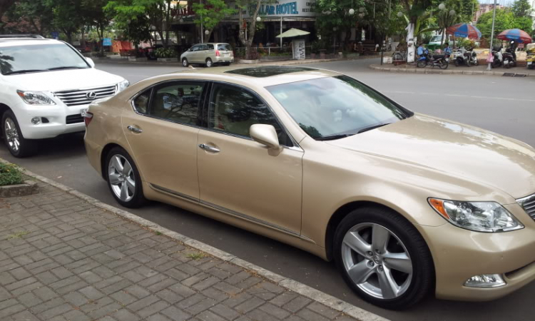 Lexus LS430, LS460/L,  LS600h/L - Im Lặng Là Vàng