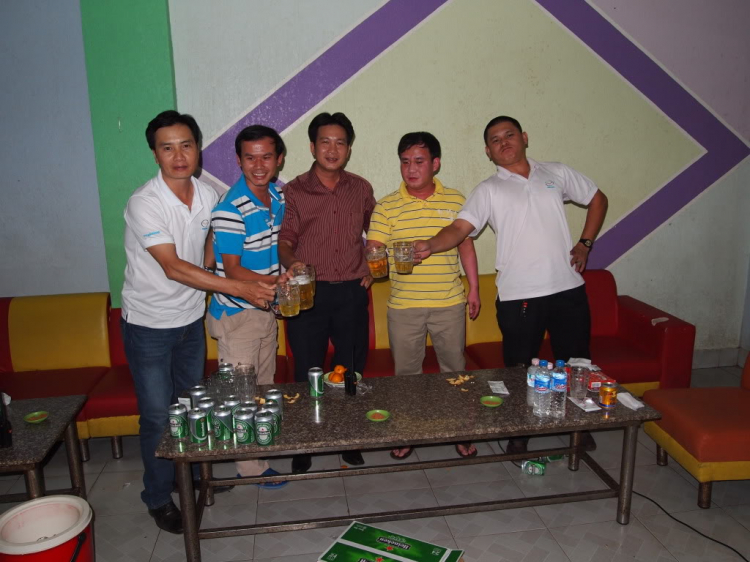 Phái đoàn MAFC tham dự đám cưới Đại Gia Đồng Xoài.( Hình nóng từ trang 8 ) Phái đoàn MAFC tham dự đám cưới Đại Gia Đồng Xoài.( Hình nóng từ trang 8 )