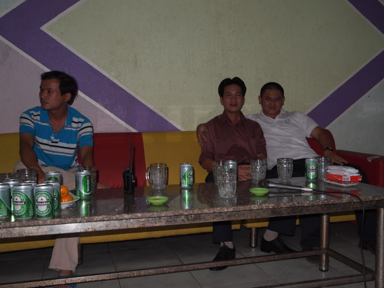Phái đoàn MAFC tham dự đám cưới Đại Gia Đồng Xoài.( Hình nóng từ trang 8 ) Phái đoàn MAFC tham dự đám cưới Đại Gia Đồng Xoài.( Hình nóng từ trang 8 )