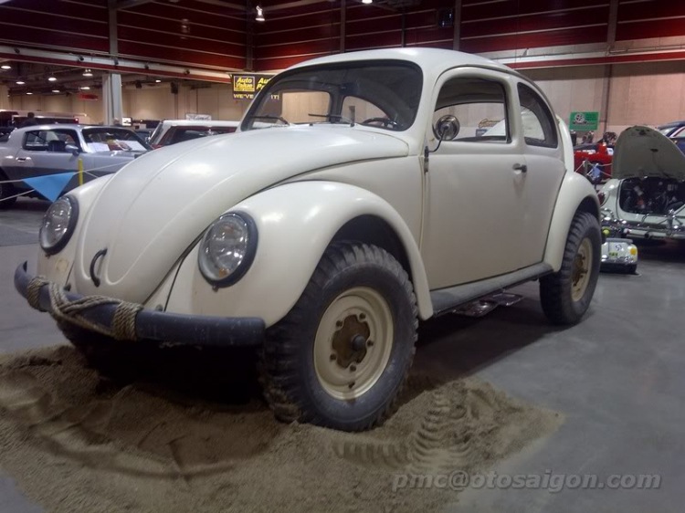 VW Beetle Convertible 1956 - Cảnh giác ướt bàn phím :)