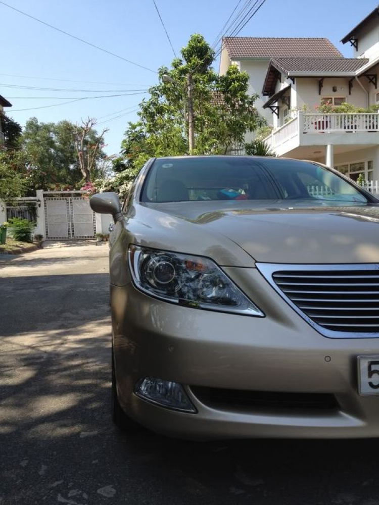 Lexus LS430, LS460/L,  LS600h/L - Im Lặng Là Vàng