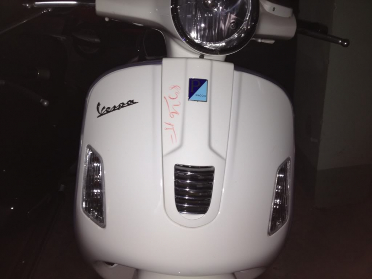 xin ý kiến các bác về con Piaggio GTS 125 cc ie, xin ý kiến các bác về con Piaggio GTS 125 cc ie,