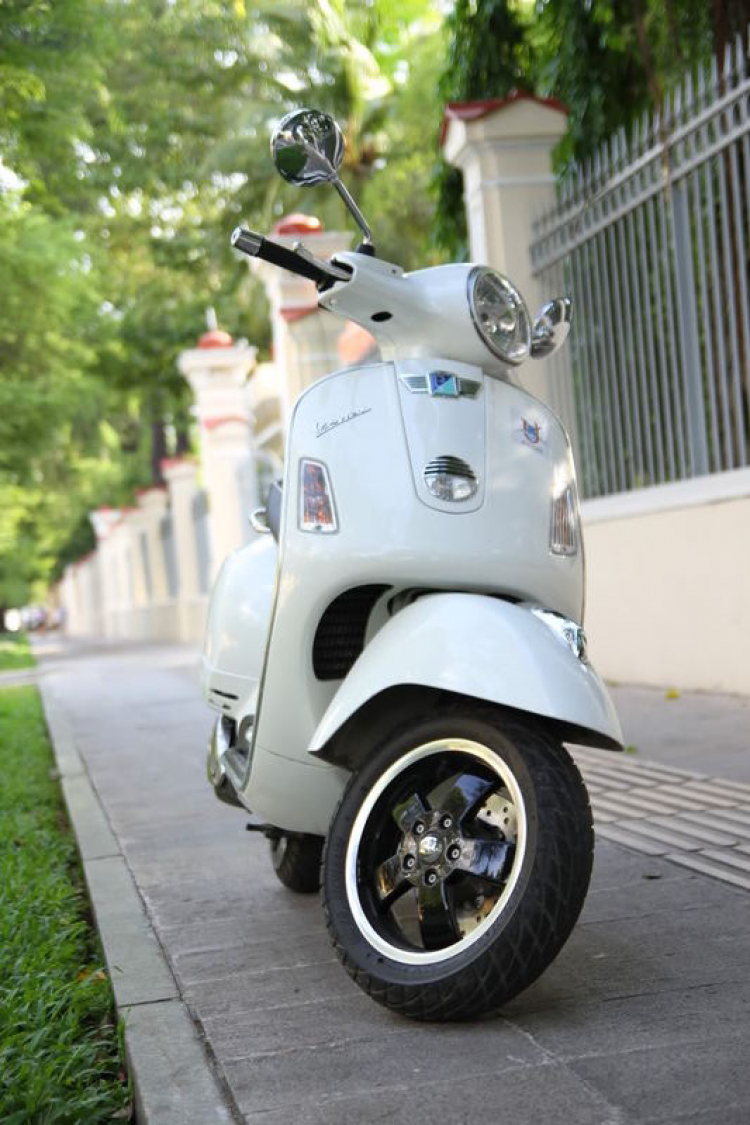 xin ý kiến các bác về con Piaggio GTS 125 cc ie, xin ý kiến các bác về con Piaggio GTS 125 cc ie,