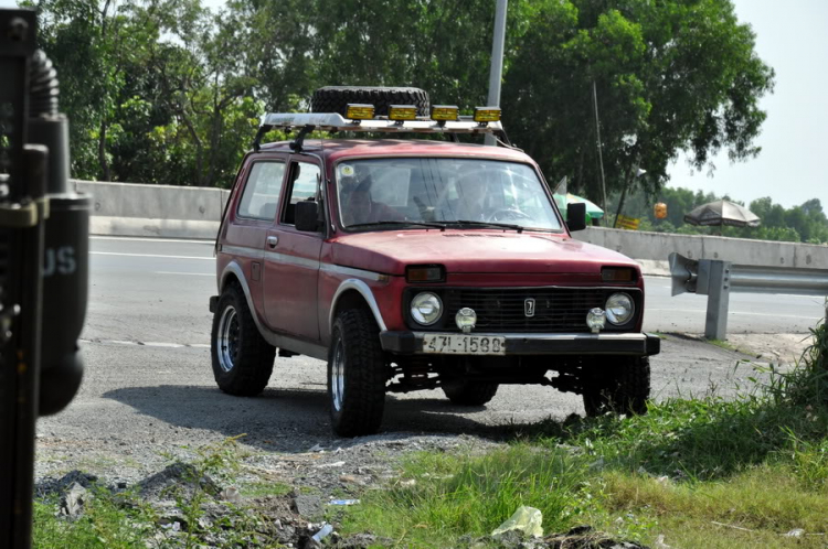 Lada Niva - Russian Range Rover (Phần 4)