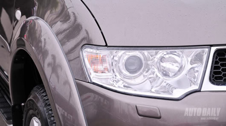 Pajero Sport G 2WD vs Fortuner V 2WD – Chất lượng vs Thương hiệu Pajero Sport G 2WD vs Fortuner V 2WD – Chất lượng vs Thương hiệu