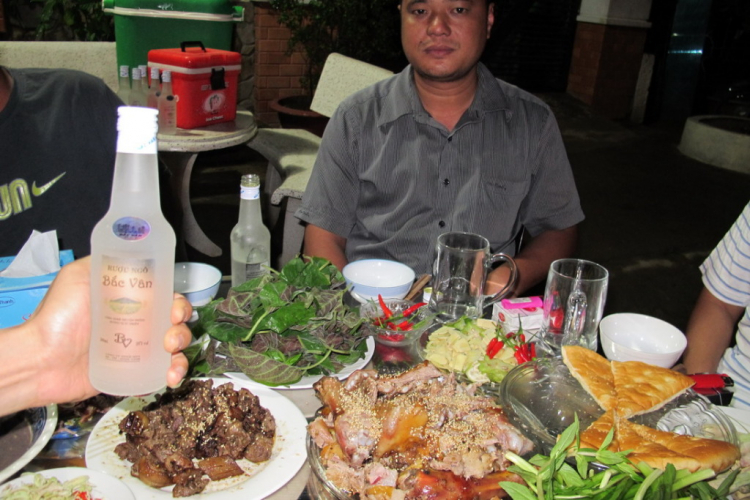 Hội "Thi Ca Bo Ke"