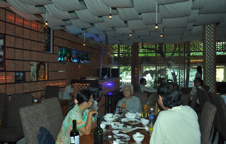 Một Quán cafe Hi-end độc đáo mới vừa mở tại Saigon Một Quán cafe Hi-end độc đáo mới vừa mở tại Saigon