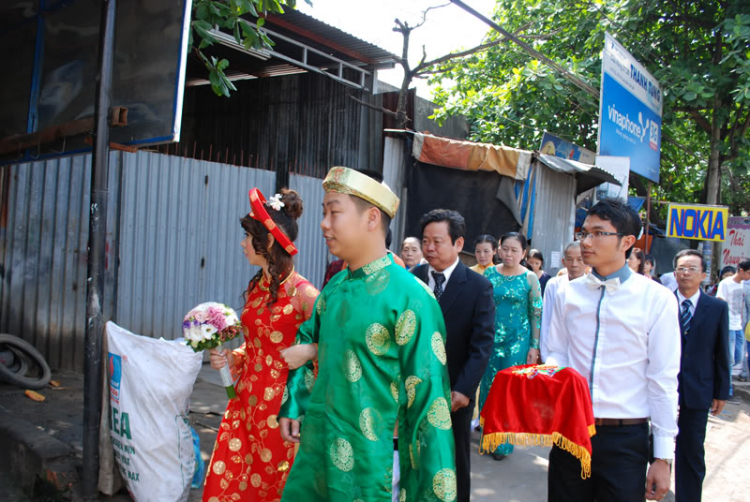 Hình ảnh nhóm S.O.S đến chung vui và chúc mừng bí số 98