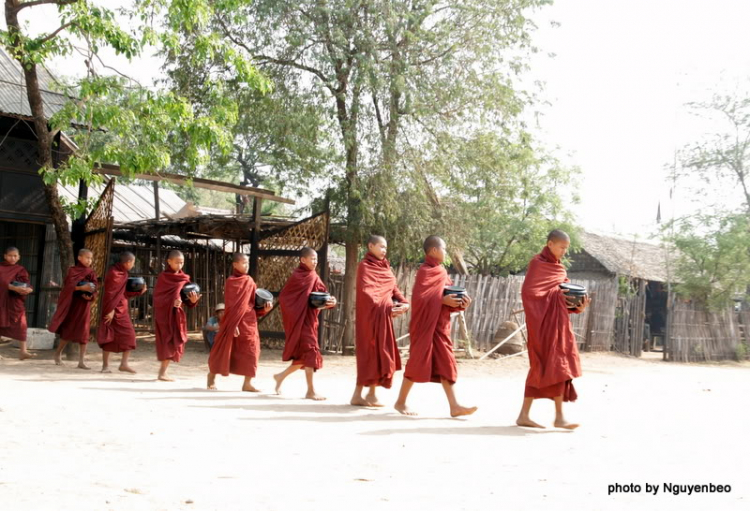 Chớp nhoáng Myanmar