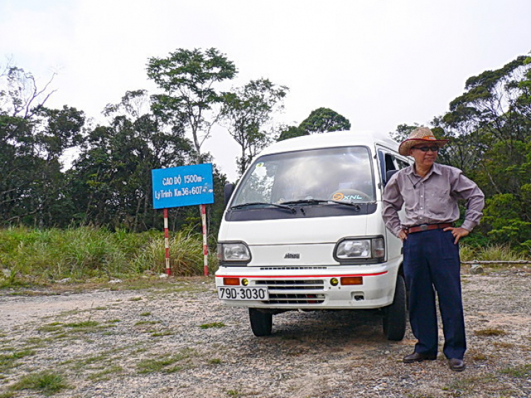 Những già gân trên đường thiên lý