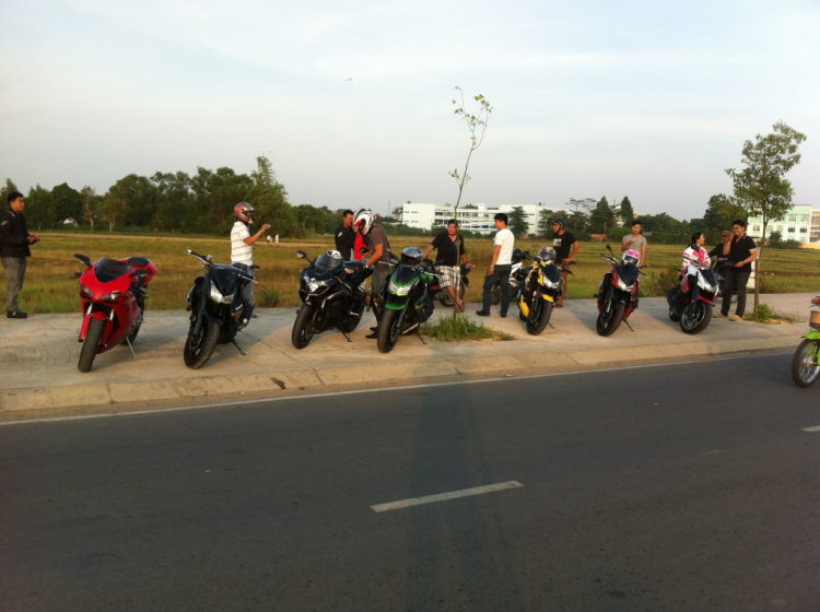 2011 Kawasaki Z1000 lộ thông số và giá bán 2011 Kawasaki Z1000 lộ thông số và giá bán