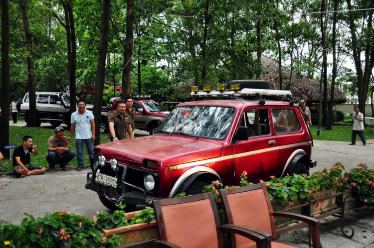 Lada Niva - Russian Range Rover (Phần 4)