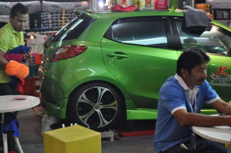 Ảnh đoàn OS tham quan Bangkok Motor Show 2012 Ảnh đoàn OS tham quan Bangkok Motor Show 2012