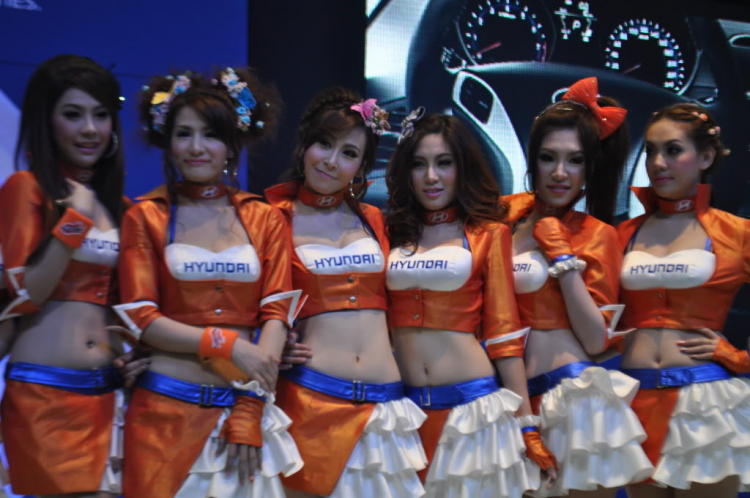 Ảnh đoàn OS tham quan Bangkok Motor Show 2012