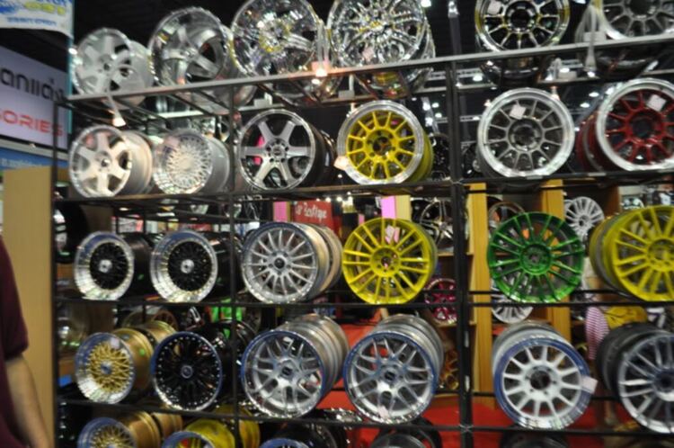 Ảnh đoàn OS tham quan Bangkok Motor Show 2012 Ảnh đoàn OS tham quan Bangkok Motor Show 2012