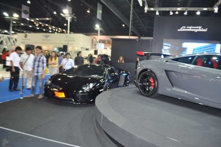 Ảnh đoàn OS tham quan Bangkok Motor Show 2012