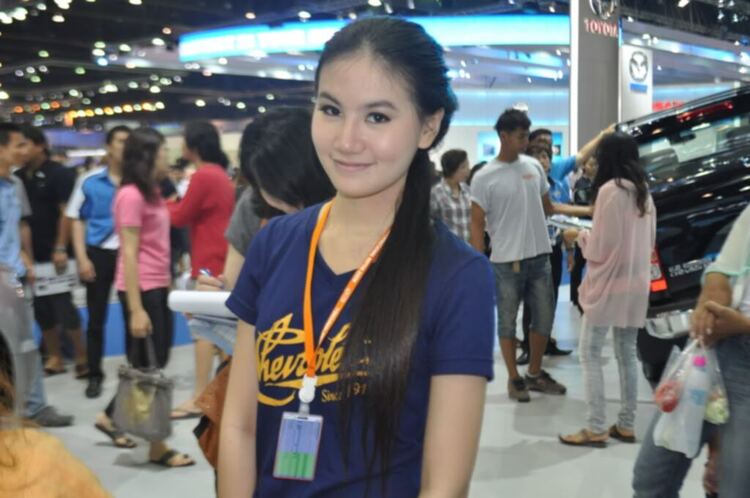 Ảnh đoàn OS tham quan Bangkok Motor Show 2012