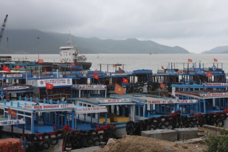 Hành trình FFC Canravan đón Bão số 1 tại Nha Trang Hành trình FFC Canravan đón Bão số 1 tại Nha Trang