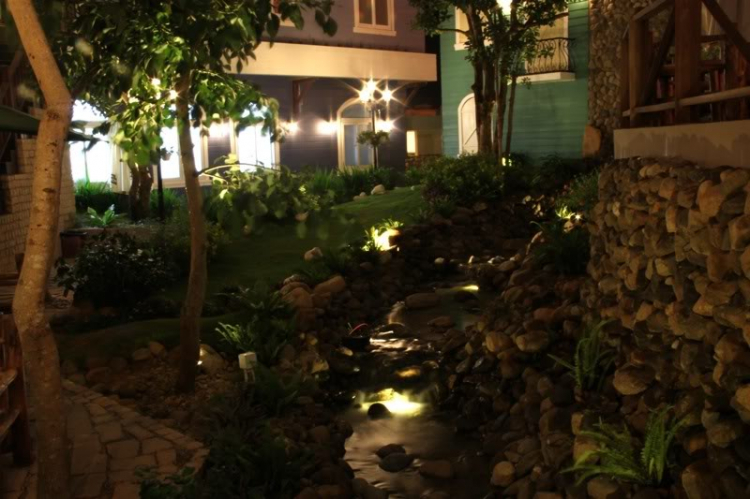 Đèn trang trí nhà anh em OS Đèn trang trí nhà anh em OS