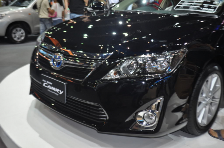 Ảnh đoàn OS tham quan Bangkok Motor Show 2012